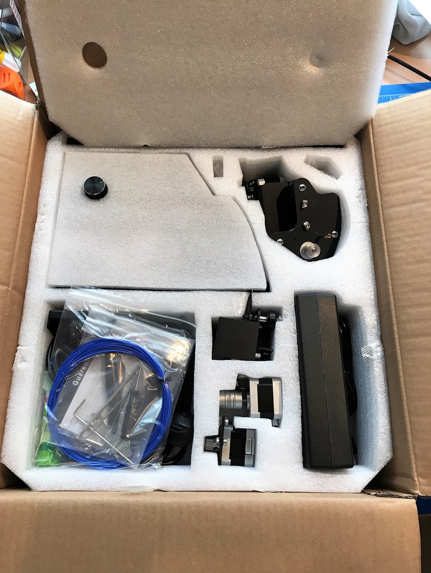 Unboxing Creality Ender 2